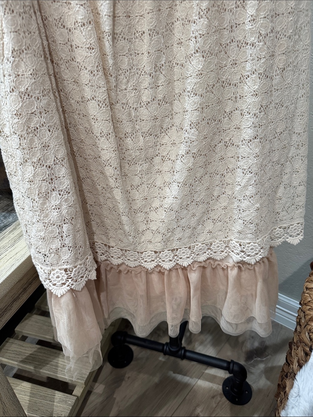 Altar'd State Ivory Lace Crochet Top - Picture 4 of 7